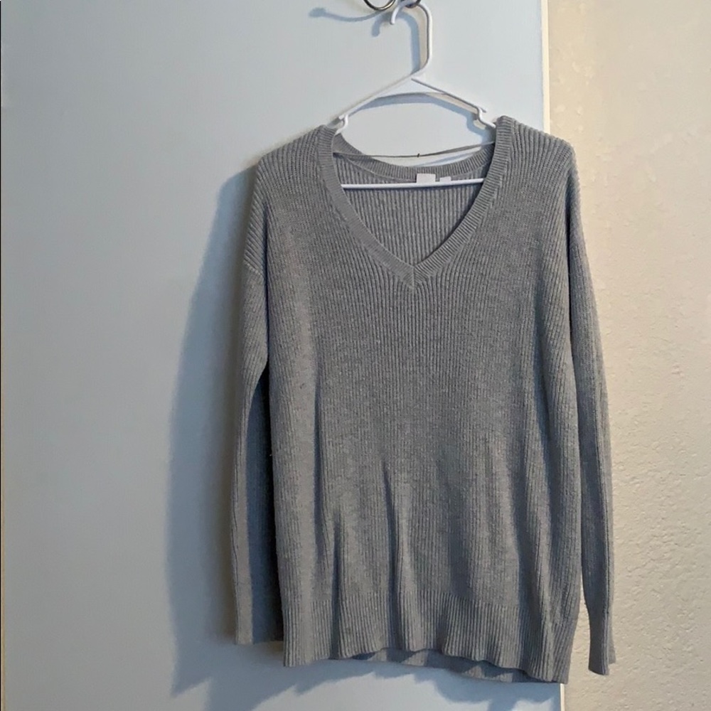 Gap gray sweater